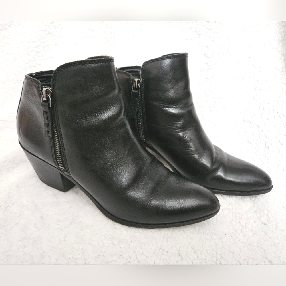 Frye Judith Double Zip Ankle Boot Size 10